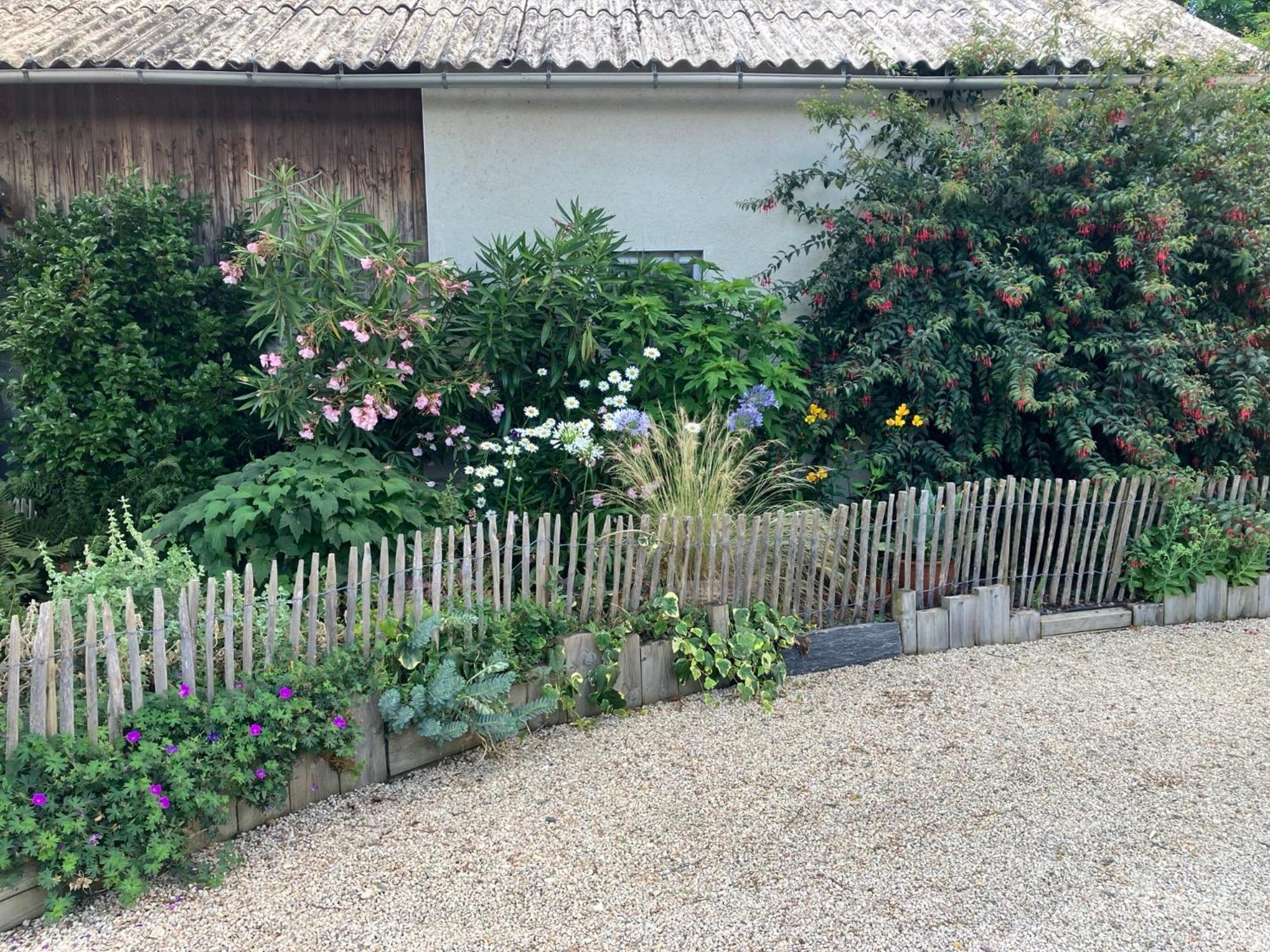 Chambre Chez Armelle Avoine Exteriör bild
